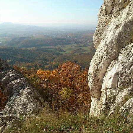 Limestone * Kesztölc